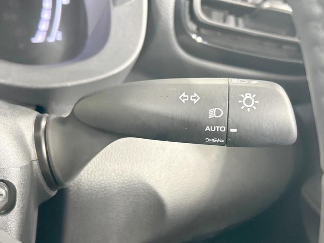 ヤリスクロス Z 4WD 純正8インチナビ 全周囲カメラ 衝突被害軽減システム レーダークルーズ 禁煙車 寒冷地仕様 シートヒーター ステアリングヒーター パワーシート コーナーセンサー LED ドラレコ(46枚目)