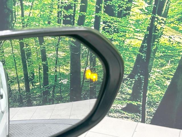 ヤリスクロス Z 4WD 純正8インチナビ 全周囲カメラ 衝突被害軽減システム レーダークルーズ 禁煙車 寒冷地仕様 シートヒーター ステアリングヒーター パワーシート コーナーセンサー LED ドラレコ(50枚目)