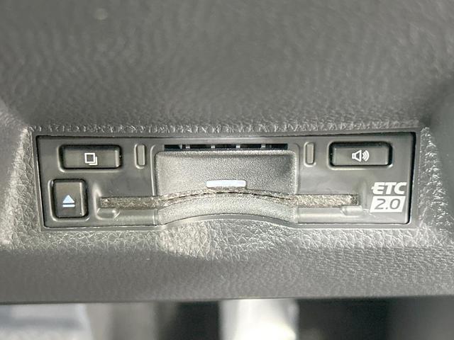 ヤリスクロス ハイブリッドZ 禁煙車 純正8型ナビ 全周囲カメラ BSM パワーシート シートヒーター 衝突軽減 寒冷地仕様 レーダークルーズ LEDヘッド ドラレコ ETC 純正18AW オートハイビーム ステアリングスイッチ(32枚目)