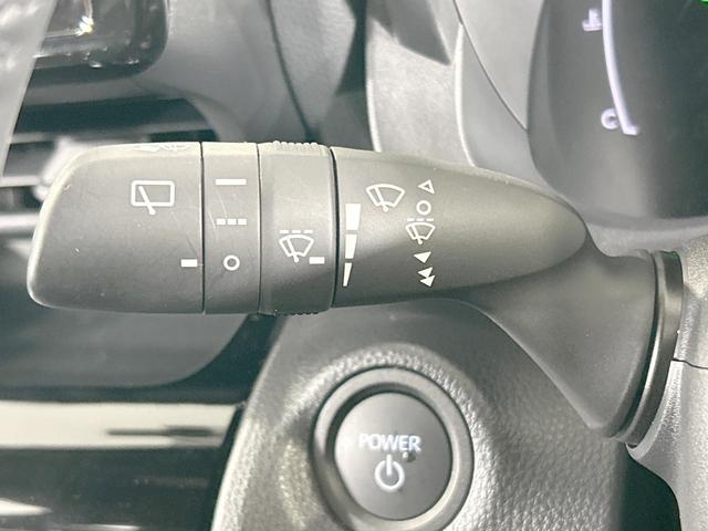 ヤリスクロス ハイブリッドＺ　禁煙車　純正８型ナビ　全周囲カメラ　ＢＳＭ　パワーシート　シートヒーター　衝突軽減　寒冷地仕様　レーダークルーズ　ＬＥＤヘッド　ドラレコ　ＥＴＣ　純正１８ＡＷ　オートハイビーム　ステアリングスイッチ（34枚目）