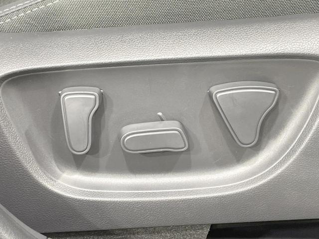 ヤリスクロス ハイブリッドZ 禁煙車 純正8型ナビ 全周囲カメラ BSM パワーシート シートヒーター 衝突軽減 寒冷地仕様 レーダークルーズ LEDヘッド ドラレコ ETC 純正18AW オートハイビーム ステアリングスイッチ(31枚目)