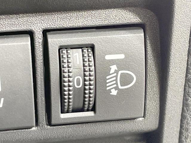 ヤリスクロス ハイブリッドZ 禁煙車 純正8型ナビ 全周囲カメラ BSM パワーシート シートヒーター 衝突軽減 寒冷地仕様 レーダークルーズ LEDヘッド ドラレコ ETC 純正18AW オートハイビーム ステアリングスイッチ(45枚目)