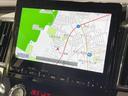 Ｐ　純正１０型ナビ　全周囲カメラ　衝突軽減　シートヒーター　パワーシート　パワーバックドア　ステアリングヒーター　ＬＥＤヘッド・フォグ　ドラレコ　ＥＴＣ　アイドリングストップ　純正１８ＡＷ　スマートキー（25枚目）