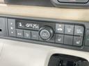ベースグレード　４ＷＤ　電動スライドドア　衝突軽減　レーダークルーズ　シートヒーター　禁煙車　コーナーセンサー　ＬＥＤヘッド　オートライト　オートエアコン　横滑り防止機能　スマートキー（24枚目）