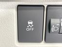 ベースグレード　４ＷＤ　電動スライドドア　衝突軽減　レーダークルーズ　シートヒーター　禁煙車　コーナーセンサー　ＬＥＤヘッド　オートライト　オートエアコン　横滑り防止機能　スマートキー（27枚目）