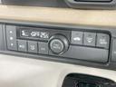 ベースグレード　４ＷＤ　電動スライドドア　衝突軽減　レーダークルーズ　禁煙車　コーナーセンサー　スマートキー　ＬＥＤヘッド　オートライト　オートエアコン（22枚目）