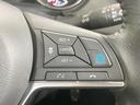 エクストレイル ２０Ｘ　エマージェンシーブレーキパッケージ　メーカーナビ　全周囲カメラ　プロパイロット　シートヒーター　パワーバックドア　ドラレコ　ＥＴＣ　ＬＥＤヘッド　アイドリングストップ　純正１８ＡＷ　デュアルエアコン　スマートキー　ステアリングスイッチ（6枚目）