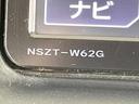 プレミアム Four 4WD 純正SDナビ バックカメラ 寒冷地仕様 クルコン パワーシート シートヒーター HIDヘッド ETC オートライト デュアルエアコン 純正16AW Bluetooth スマートキー(25枚目)