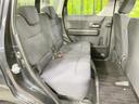 後部座席も気になるようなキズ・汚れやへたり等、大きなダメージはなく、良好な状態です。