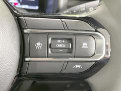 �ڥ����ץƥ��֥��롼������ȥ�����۹�®ƻϩ�Ǥ�Ĺ��Υ���Ԥ��ڤˡ�����ư��®�٤��ݤĥ��롼������ȥ����뤬�����ͷڸ������ƥ��Ϣ�Ȥ��������μ�ξ���Τ��Ƽִ֤��ݤĤ褦��®��Ĵ�ᤷ�Ƥ���ޤ����� 7