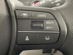 �ڥ����ץƥ��֥��롼������ȥ�����۹�®ƻϩ�Ǥ�Ĺ��Υ���Ԥ��ڤˡ�����ư��®�٤��ݤĥ��롼������ȥ����뤬�����ͷڸ������ƥ��Ϣ�Ȥ��������μ�ξ���Τ��Ƽִ֤��ݤĤ褦��®��Ĵ�ᤷ�Ƥ���ޤ����� 7