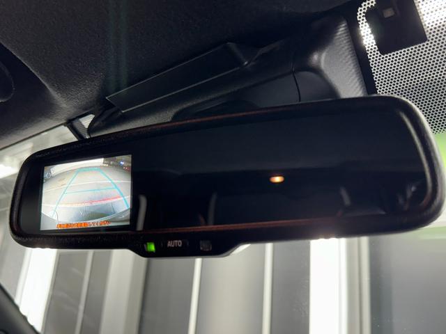 ハイエースバン スーパーＧＬ　ダークプライムＩＩ　トヨタセーフティセンス／ナイトロパワー１７インチ／新品ＴＯＹＯホワイトレター／ＬＥＤヘッドライト／オートハイビーム／レザー調シートカバー／コンビハンドル／純正メモリーナビＴＶ／Ｂカメラ／リアスポイラー（57枚目）