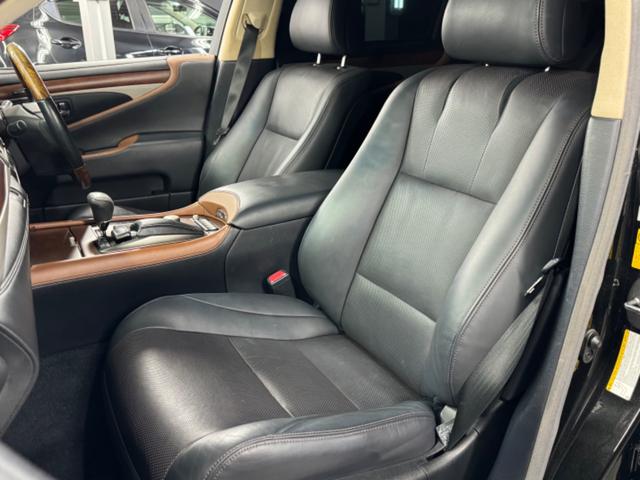 LEXUS LS LS600HL