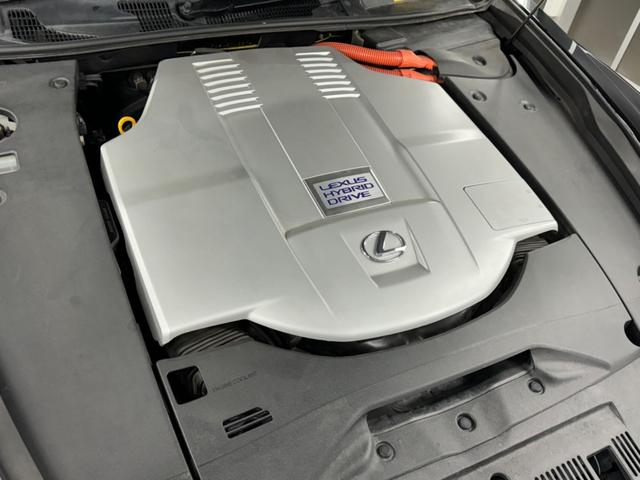 LEXUS LS LS600HL