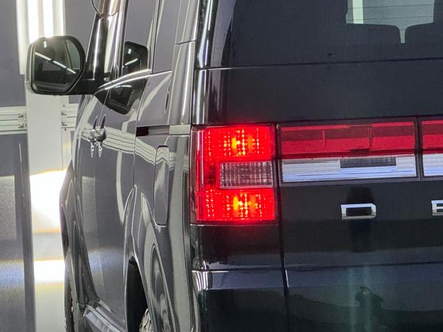 デリカＤ：５ Ｄ　パワーパッケージ　本州仕入れ／ＭＫＷ１６インチアルミ／ＢＦグッドリッチ／グリルマーカー／アルパインナビＴＶ／バックカメラ／両側パワースライドドア／シートヒーター／クルーズコントロール／社外フォグランプ／パドルシフト（19枚目）