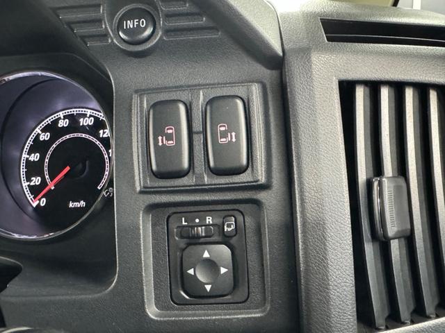 デリカＤ：５ Ｄ　パワーパッケージ　本州仕入れ／ＭＫＷ１６インチアルミ／ＢＦグッドリッチ／グリルマーカー／アルパインナビＴＶ／バックカメラ／両側パワースライドドア／シートヒーター／クルーズコントロール／社外フォグランプ／パドルシフト（60枚目）