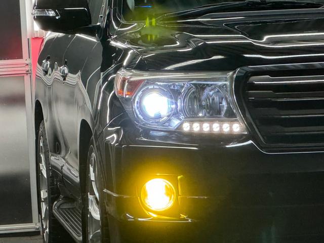 ランドクルーザー ＺＸ　１ナンバー登録／ＷＡＬＤ２２インチ／モデリスタエアロ／ガナドールマフラー／社外テール／サンルーフ／黒革シート／シートヒーター／ベンチレーション／サスコン／メーカーＯＰナビＴＶ／コーナーソナー／エンスタ（4枚目）