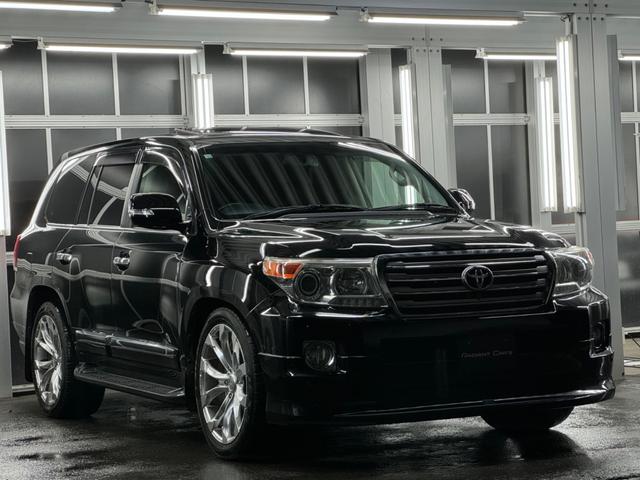 ランドクルーザー ＺＸ　１ナンバー登録／ＷＡＬＤ２２インチ／モデリスタエアロ／ガナドールマフラー／社外テール／サンルーフ／黒革シート／シートヒーター／ベンチレーション／サスコン／メーカーＯＰナビＴＶ／コーナーソナー／エンスタ（15枚目）