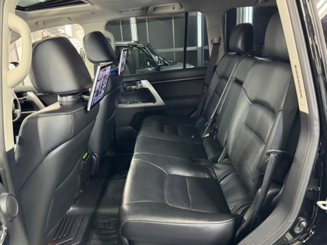 ランドクルーザー ＺＸ　１ナンバー登録／ＷＡＬＤ２２インチ／モデリスタエアロ／ガナドールマフラー／社外テール／サンルーフ／黒革シート／シートヒーター／ベンチレーション／サスコン／メーカーＯＰナビＴＶ／コーナーソナー／エンスタ（45枚目）