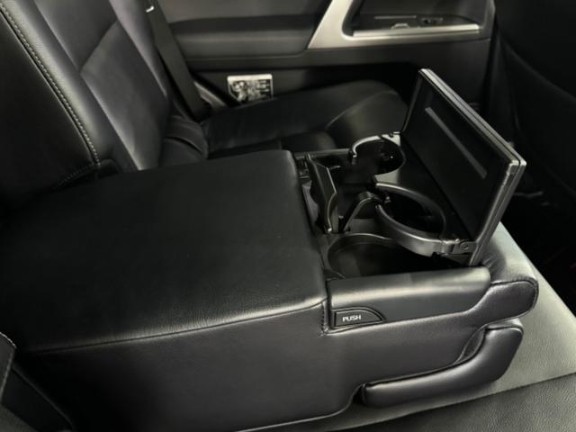 ランドクルーザー ＺＸ　１ナンバー登録／ＷＡＬＤ２２インチ／モデリスタエアロ／ガナドールマフラー／社外テール／サンルーフ／黒革シート／シートヒーター／ベンチレーション／サスコン／メーカーＯＰナビＴＶ／コーナーソナー／エンスタ（47枚目）