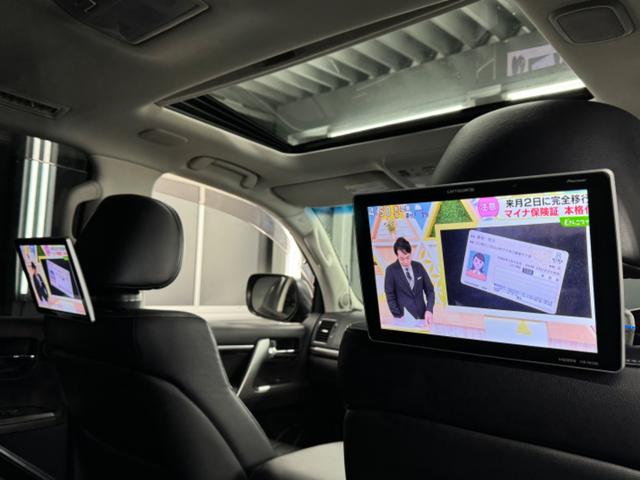 ランドクルーザー ＺＸ　１ナンバー登録／ＷＡＬＤ２２インチ／モデリスタエアロ／ガナドールマフラー／社外テール／サンルーフ／黒革シート／シートヒーター／ベンチレーション／サスコン／メーカーＯＰナビＴＶ／コーナーソナー／エンスタ（48枚目）