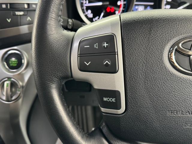 ランドクルーザー ＺＸ　１ナンバー登録／ＷＡＬＤ２２インチ／モデリスタエアロ／ガナドールマフラー／社外テール／サンルーフ／黒革シート／シートヒーター／ベンチレーション／サスコン／メーカーＯＰナビＴＶ／コーナーソナー／エンスタ（62枚目）