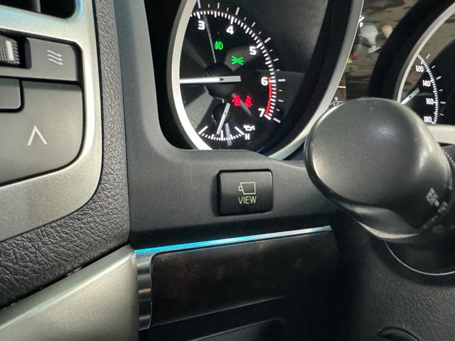 ランドクルーザー ＺＸ　１ナンバー登録／ＷＡＬＤ２２インチ／モデリスタエアロ／ガナドールマフラー／社外テール／サンルーフ／黒革シート／シートヒーター／ベンチレーション／サスコン／メーカーＯＰナビＴＶ／コーナーソナー／エンスタ（72枚目）