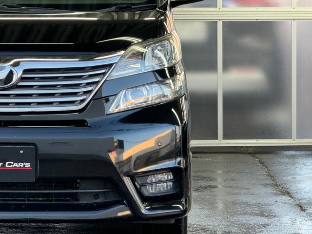 ヴェルファイア ３．５Ｚ　プラチナセレクションＩＩ　タイプゴールド　社外１８インチＡＷ／システムコンソール／両側パワースライドドア／パワーバックドア／純正オプションナビＴＶ／バックカメラ／コンビハンドル／ＥＴＣ車載器／切替４ＷＤ／コーナーセンサー／クルーズコントロール（9枚目）