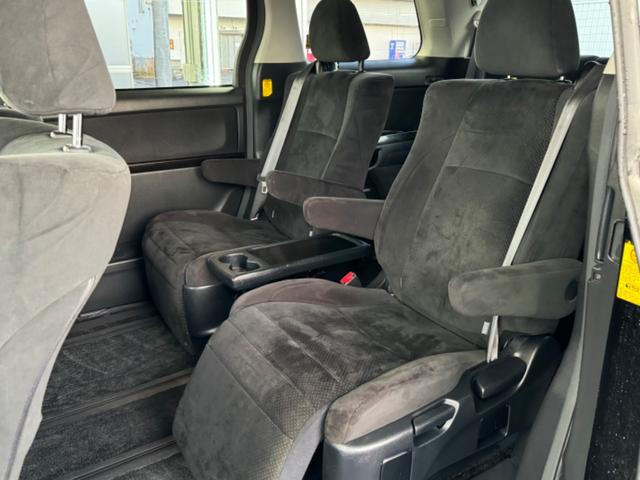 ヴェルファイア ３．５Ｚ　プラチナセレクションＩＩ　タイプゴールド　社外１８インチＡＷ／システムコンソール／両側パワースライドドア／パワーバックドア／純正オプションナビＴＶ／バックカメラ／コンビハンドル／ＥＴＣ車載器／切替４ＷＤ／コーナーセンサー／クルーズコントロール（34枚目）