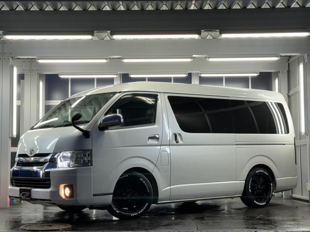 ハイエースバン ロングワイドスーパーＧＬ　本州仕入れ／ナイトロパワー１７インチ／新品タイヤ／ローダウン／ベッドキット／両側パワースライド／ＬＥＤヘッドライト／社外ＳＤナビＴＶ／追加スピーカー／バックカメラ／ＥＴＣ車載器／ドラレコ／シートカバー（7枚目）