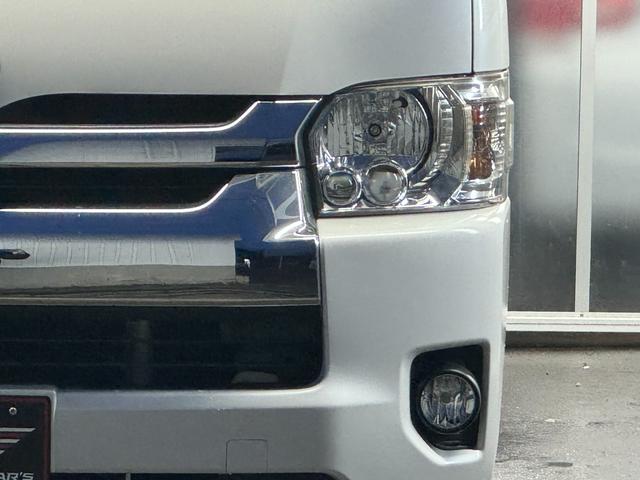 ハイエースバン ロングワイドスーパーＧＬ　本州仕入れ／ナイトロパワー１７インチ／新品タイヤ／ローダウン／ベッドキット／両側パワースライド／ＬＥＤヘッドライト／社外ＳＤナビＴＶ／追加スピーカー／バックカメラ／ＥＴＣ車載器／ドラレコ／シートカバー（12枚目）