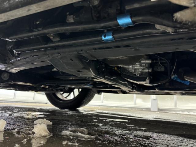 ランドクルーザー ZX 後期フェイス/WALDエアロ/オーバーフェンダー/エルフォード24インチ/アルパイン10インチナビTV/黒革シート/サンルーフ/パワーバックドア/ヒッチメンバー/サスコン/エンスタ/社外マフラー(31枚目)