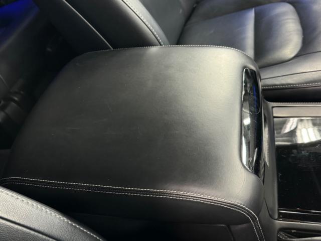 ランドクルーザー ZX 後期フェイス/WALDエアロ/オーバーフェンダー/エルフォード24インチ/アルパイン10インチナビTV/黒革シート/サンルーフ/パワーバックドア/ヒッチメンバー/サスコン/エンスタ/社外マフラー(60枚目)