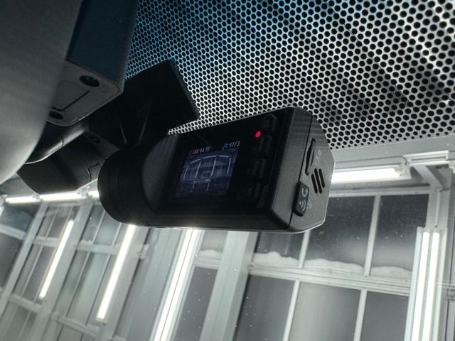 ランドクルーザー ZX 後期フェイス/WALDエアロ/オーバーフェンダー/エルフォード24インチ/アルパイン10インチナビTV/黒革シート/サンルーフ/パワーバックドア/ヒッチメンバー/サスコン/エンスタ/社外マフラー(66枚目)