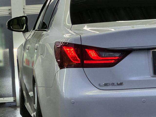 ＧＳ ＧＳ３５０　Ｉパッケージ　本革シート／ＲＳＲ車高調／シートヒーター／ベンチレーション／電動サンシェード／コンビハンドル／シートメモリー／純正エンジンスターター／寒冷地仕様／リア３面スモーク／ＥＴＣ車載器／クルーズコントロール（20枚目）