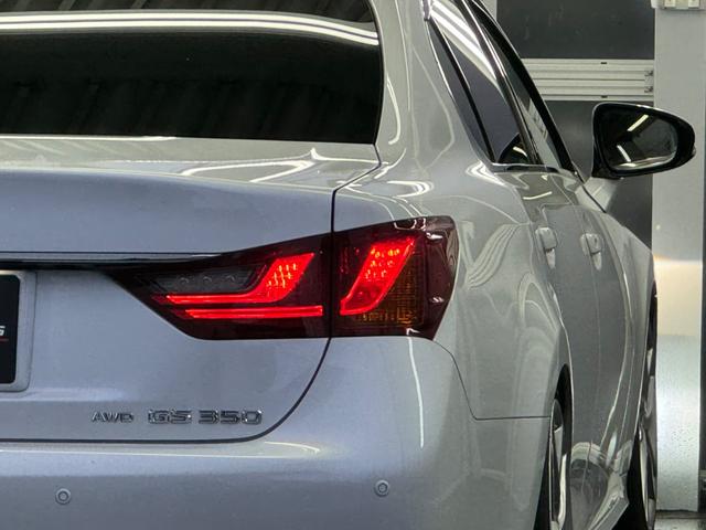 ＧＳ ＧＳ３５０　Ｉパッケージ　本革シート／ＲＳＲ車高調／シートヒーター／ベンチレーション／電動サンシェード／コンビハンドル／シートメモリー／純正エンジンスターター／寒冷地仕様／リア３面スモーク／ＥＴＣ車載器／クルーズコントロール（21枚目）