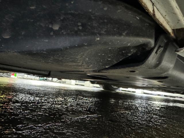 ＧＳ ＧＳ３５０　Ｉパッケージ　本革シート／ＲＳＲ車高調／シートヒーター／ベンチレーション／電動サンシェード／コンビハンドル／シートメモリー／純正エンジンスターター／寒冷地仕様／リア３面スモーク／ＥＴＣ車載器／クルーズコントロール（36枚目）