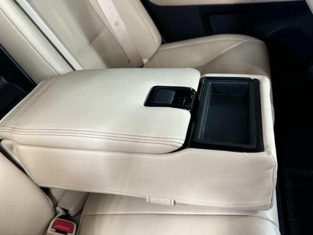 ＧＳ ＧＳ３５０　Ｉパッケージ　本革シート／ＲＳＲ車高調／シートヒーター／ベンチレーション／電動サンシェード／コンビハンドル／シートメモリー／純正エンジンスターター／寒冷地仕様／リア３面スモーク／ＥＴＣ車載器／クルーズコントロール（42枚目）