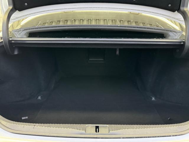 ＧＳ ＧＳ３５０　Ｉパッケージ　本革シート／ＲＳＲ車高調／シートヒーター／ベンチレーション／電動サンシェード／コンビハンドル／シートメモリー／純正エンジンスターター／寒冷地仕様／リア３面スモーク／ＥＴＣ車載器／クルーズコントロール（45枚目）