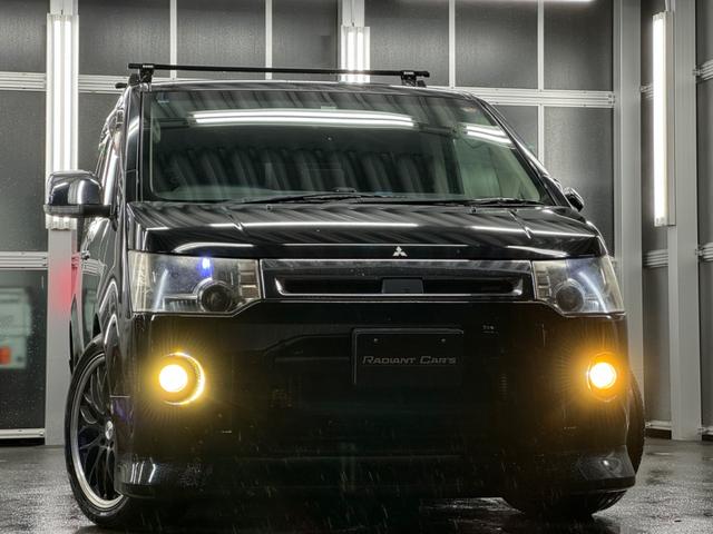 デリカＤ：５ ローデスト　Ｇ　パワーパッケージ　本州仕入れ／社外１９インチアルミ／ローダウン／社外マフラー／カロッツェリアナビＴＶ／カロッツェリアリアモニター／両側パワースライド／パドルシフト／レザー調シートカバー／ＥＴＣ車載器／ルーフキャリア（14枚目）