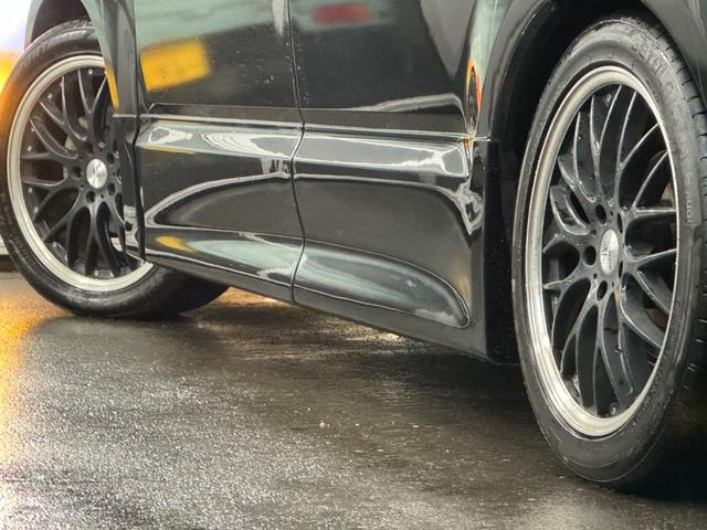 デリカＤ：５ ローデスト　Ｇ　パワーパッケージ　本州仕入れ／社外１９インチアルミ／ローダウン／社外マフラー／カロッツェリアナビＴＶ／カロッツェリアリアモニター／両側パワースライド／パドルシフト／レザー調シートカバー／ＥＴＣ車載器／ルーフキャリア（27枚目）