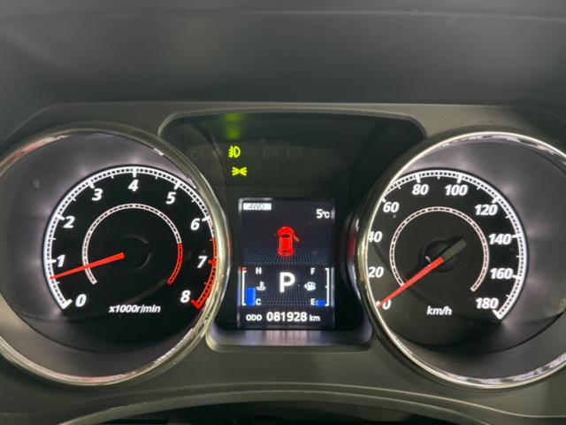 デリカＤ：５ ローデスト　Ｇ　パワーパッケージ　本州仕入れ／社外１９インチアルミ／ローダウン／社外マフラー／カロッツェリアナビＴＶ／カロッツェリアリアモニター／両側パワースライド／パドルシフト／レザー調シートカバー／ＥＴＣ車載器／ルーフキャリア（61枚目）