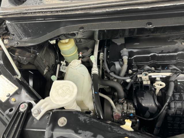 デリカＤ：５ ローデスト　Ｇ　パワーパッケージ　本州仕入れ／社外１９インチアルミ／ローダウン／社外マフラー／カロッツェリアナビＴＶ／カロッツェリアリアモニター／両側パワースライド／パドルシフト／レザー調シートカバー／ＥＴＣ車載器／ルーフキャリア（63枚目）