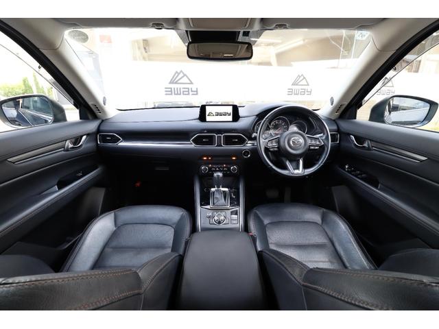 ＣＸ－５ ＸＤ　Ｌパッケージ　ＢＯＳＥ　黒革シート　エンスタ　パワーバックドア　ＢＳＭ／ＲＣＴＡ／ＨＵＤ　　シートヒーター　ステアヒーター　レーダークルーズ　純正ＳＤナビ　バックカメラ　ＥＴＣ　ＢＳＭ　ＲＣＴＡ　ＬＥＤヘッドライト（10枚目）