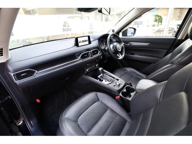 ＣＸ－５ ＸＤ　Ｌパッケージ　ＢＯＳＥ　黒革シート　エンスタ　パワーバックドア　ＢＳＭ／ＲＣＴＡ／ＨＵＤ　　シートヒーター　ステアヒーター　レーダークルーズ　純正ＳＤナビ　バックカメラ　ＥＴＣ　ＢＳＭ　ＲＣＴＡ　ＬＥＤヘッドライト（12枚目）