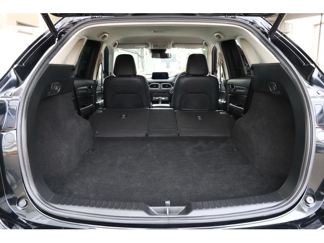 ＣＸ－５ ＸＤ　Ｌパッケージ　ＢＯＳＥ　黒革シート　エンスタ　パワーバックドア　ＢＳＭ／ＲＣＴＡ／ＨＵＤ　　シートヒーター　ステアヒーター　レーダークルーズ　純正ＳＤナビ　バックカメラ　ＥＴＣ　ＢＳＭ　ＲＣＴＡ　ＬＥＤヘッドライト（17枚目）