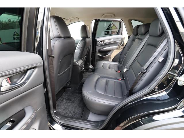 ＣＸ－５ ＸＤ　Ｌパッケージ　ＢＯＳＥ　黒革シート　エンスタ　パワーバックドア　ＢＳＭ／ＲＣＴＡ／ＨＵＤ　　シートヒーター　ステアヒーター　レーダークルーズ　純正ＳＤナビ　バックカメラ　ＥＴＣ　ＢＳＭ　ＲＣＴＡ　ＬＥＤヘッドライト（54枚目）