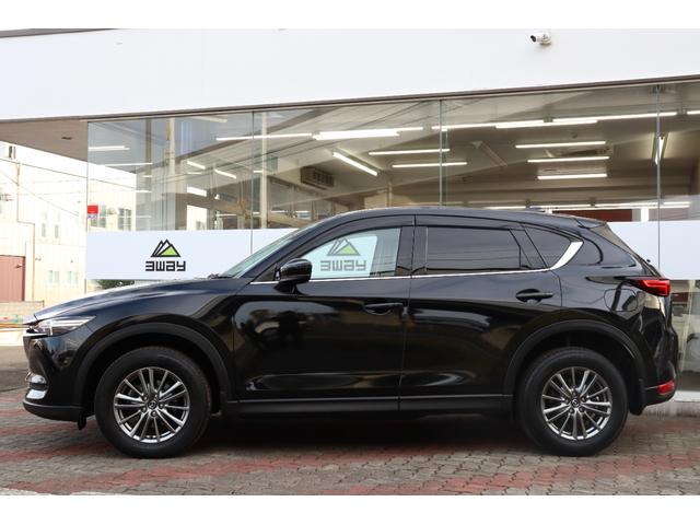ＣＸ－５ ＸＤ　Ｌパッケージ　ＢＯＳＥ　黒革シート　エンスタ　パワーバックドア　ＢＳＭ／ＲＣＴＡ／ＨＵＤ　　シートヒーター　ステアヒーター　レーダークルーズ　純正ＳＤナビ　バックカメラ　ＥＴＣ　ＢＳＭ　ＲＣＴＡ　ＬＥＤヘッドライト（68枚目）