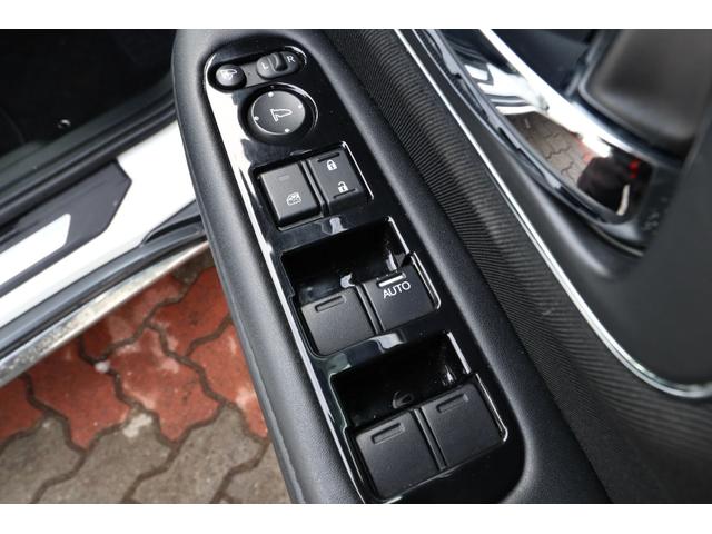 ヴェゼル ハイブリッドX ケンウッドSDナビ バックカメラ ETC 衝突軽減ブレーキ オートクルーズ シートヒーター 地デジ/CD/DVD/USB/Bluetooth 電子パーキング/オートブレーキホールド LEDヘッドライト(34枚目)