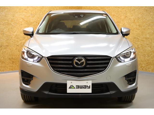 ＣＸ－５ ＸＤ　Ｌパッケージ　後期モデル　ＢＯＳＥサウンド　黒革シート／シートヒーター／シートメモリー　純正ＳＤナビ　サイド／バックカメラ　コーナーセンサー　衝突軽減ブレーキ　レーンキープ　ＢＳＭ　ＲＣＴＡ　ＥＴＣ　１９ＡＷ（22枚目）